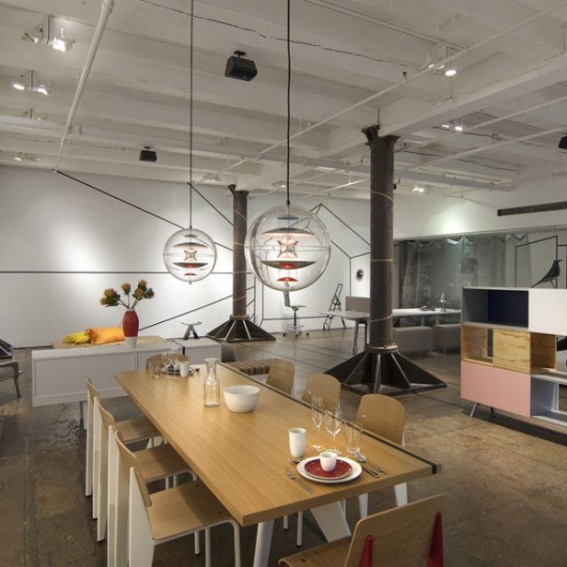 开云（中国） - 桌几|餐桌|办公家具|设计师家具|EM 餐桌